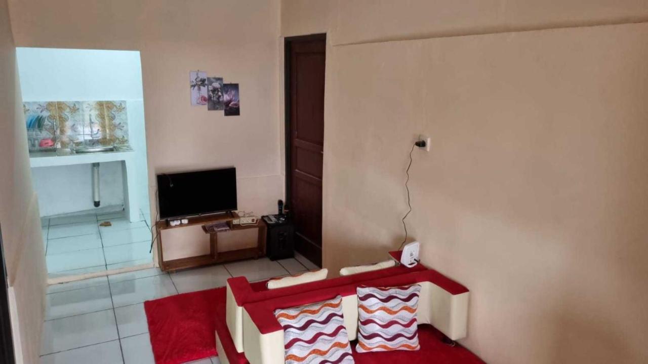 باندونج Express O 91843 Bbs Villa Ciater المظهر الخارجي الصورة