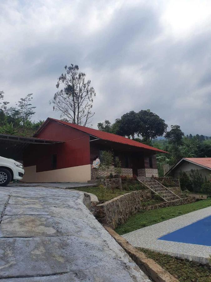 باندونج Express O 91843 Bbs Villa Ciater المظهر الخارجي الصورة