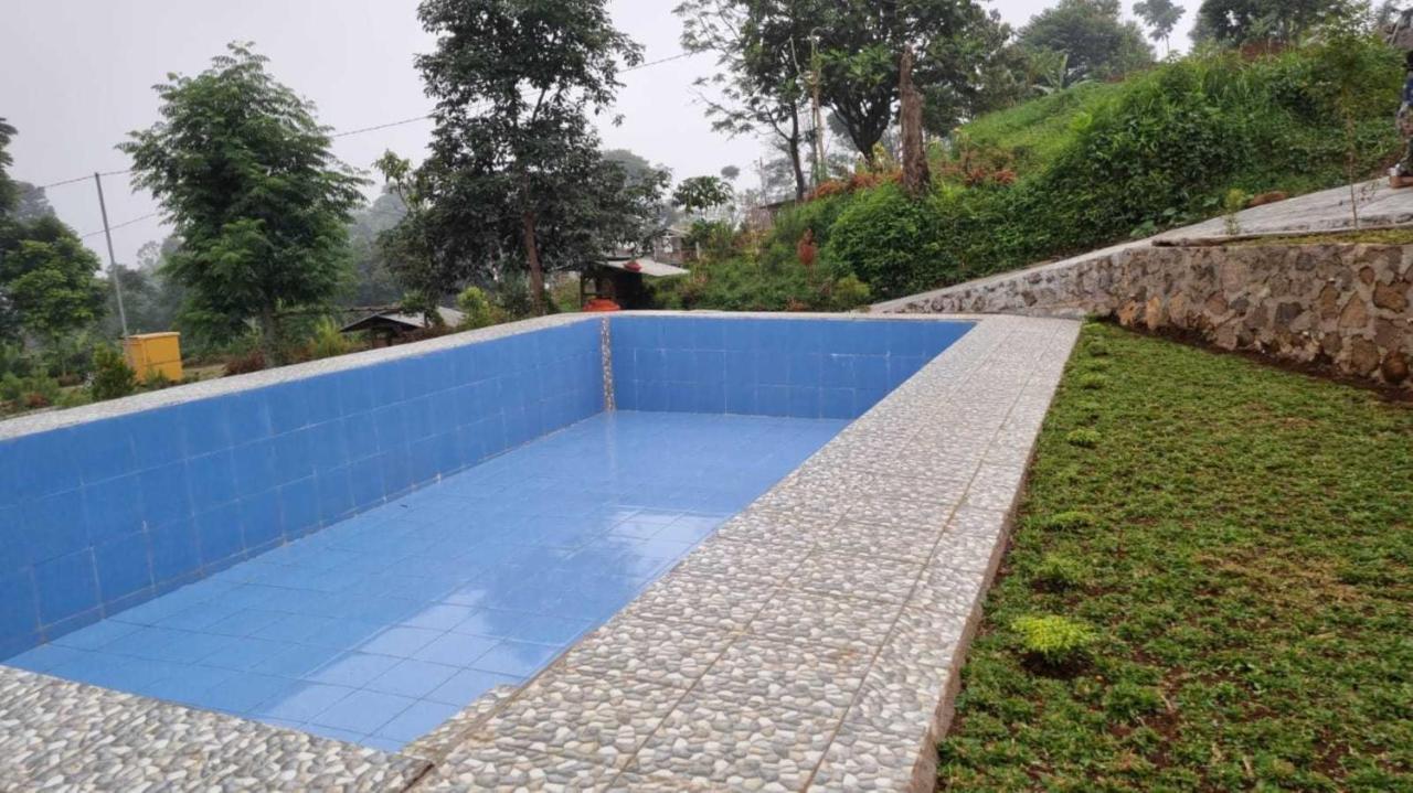 باندونج Express O 91843 Bbs Villa Ciater المظهر الخارجي الصورة