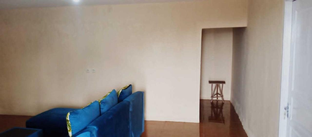 باندونج Express O 91843 Bbs Villa Ciater المظهر الخارجي الصورة